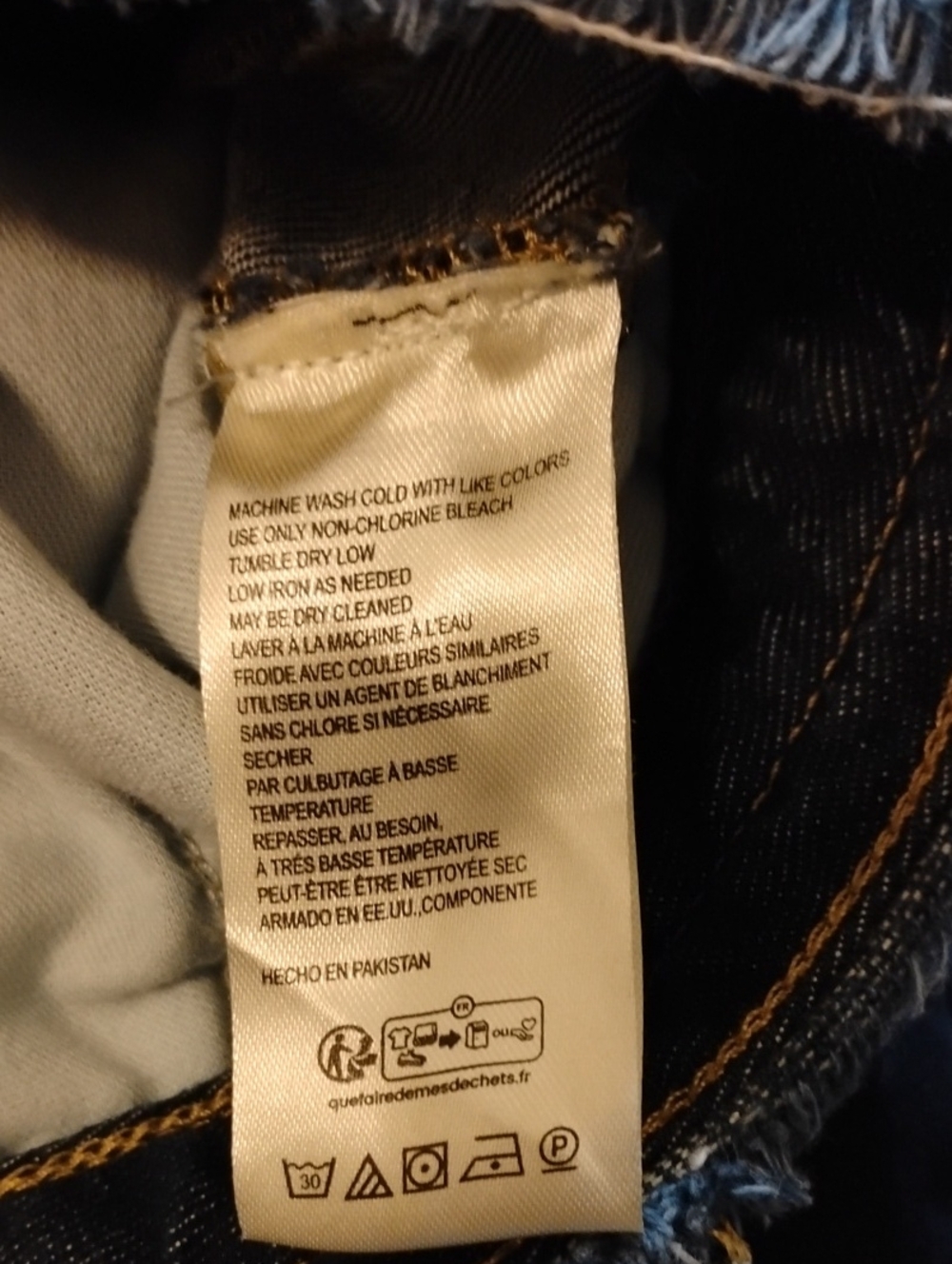 Pilcro Tenney Drawstring Wide Leg Jeans - Picture 4 of 13